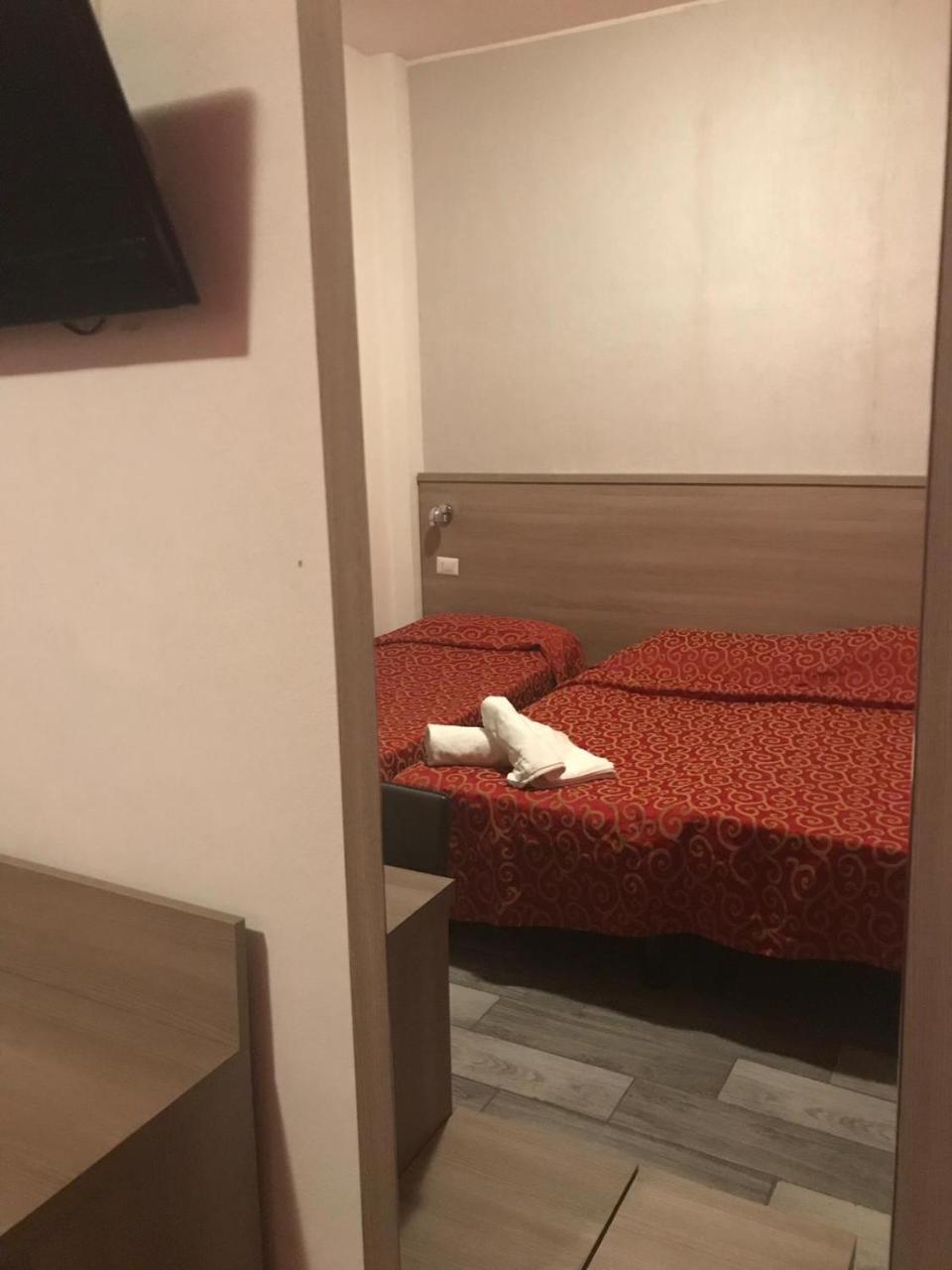 Soperga Guesthouse Milan Luaran gambar